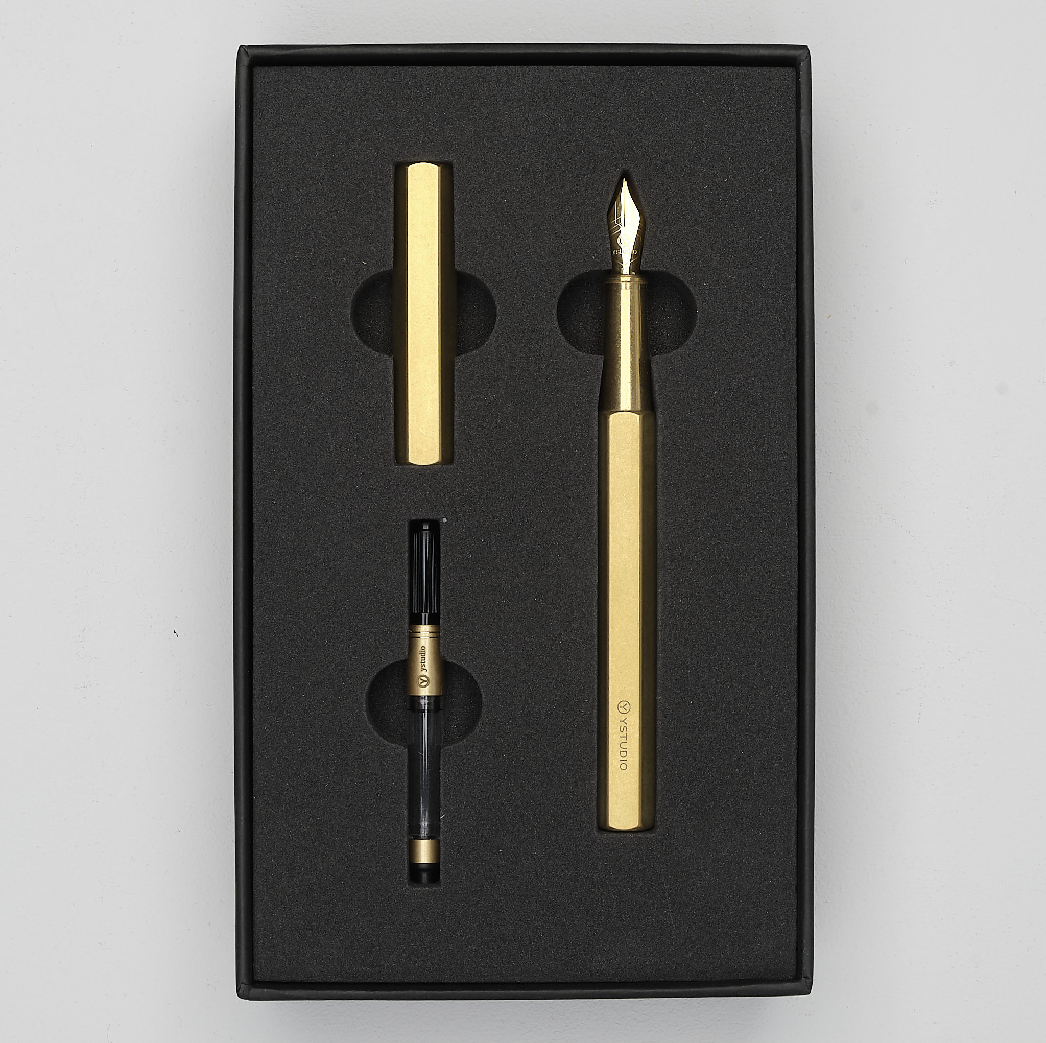 Ystudio Füller Classic Revolve messing