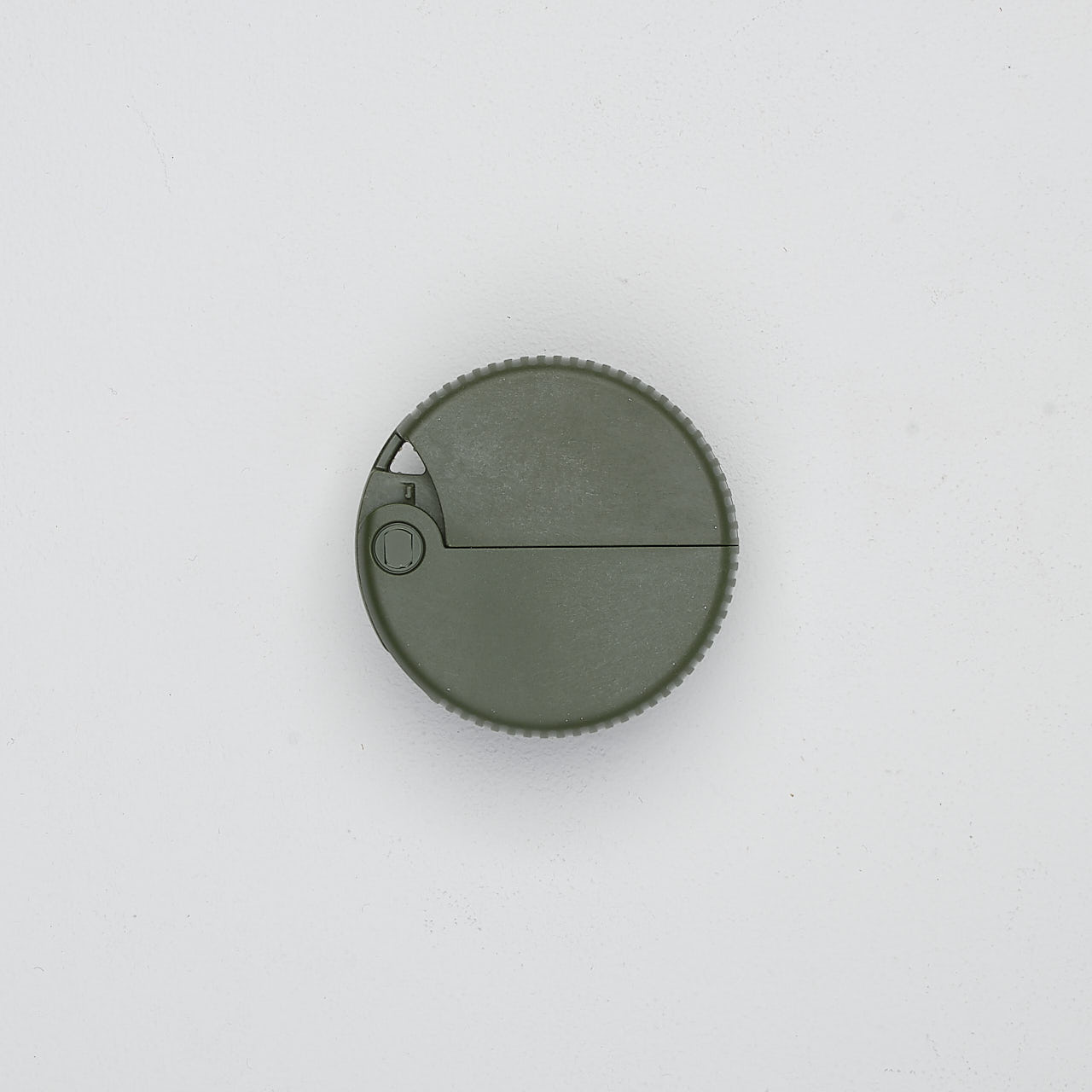 Midori Kartonschneider Cutter grün