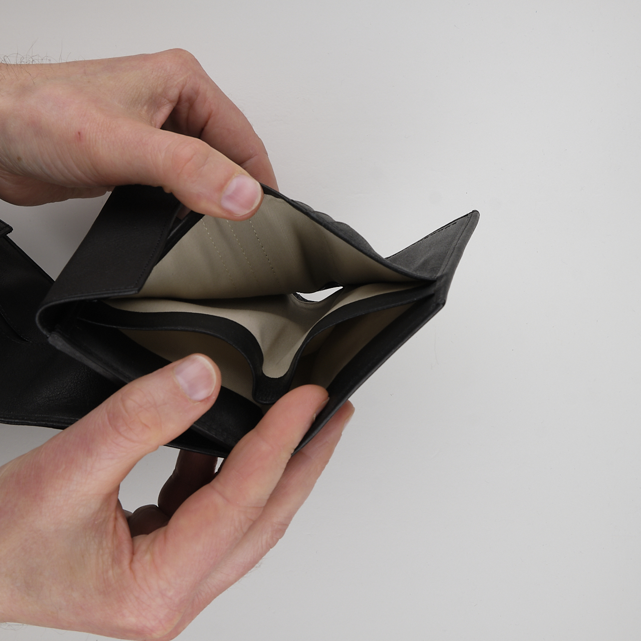 Sonnenleder Wallet "Tarn G" black