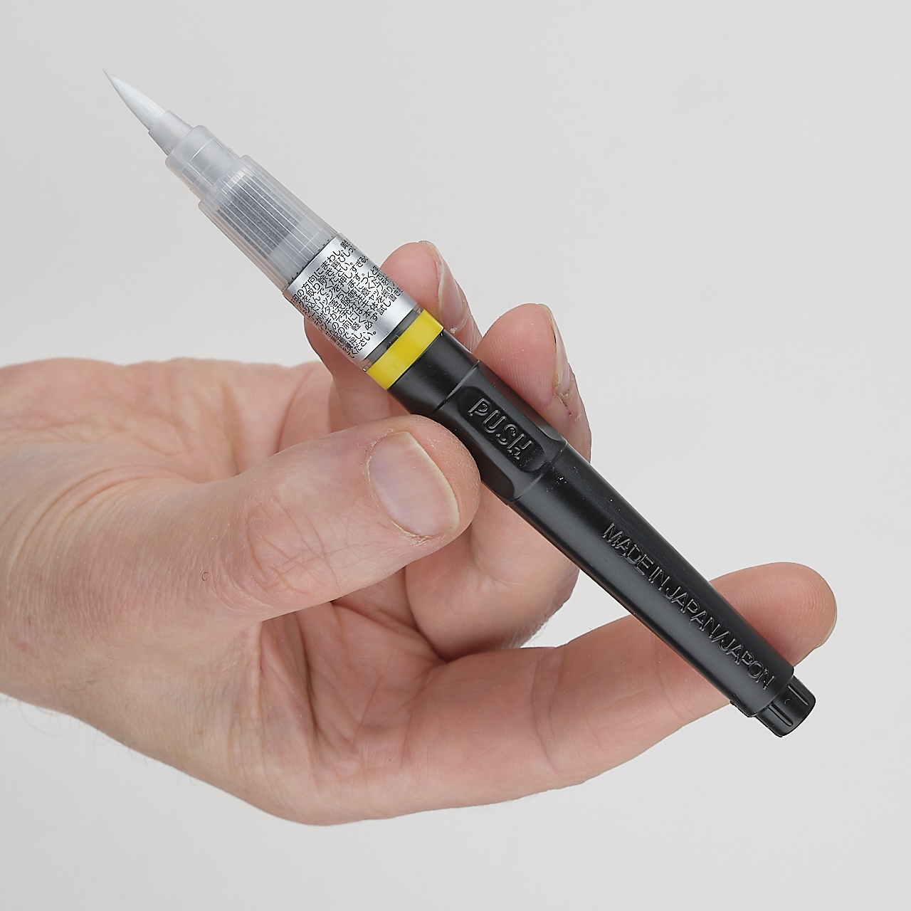 Kuretake Pinselstift Fude Chuji No. 61 silber