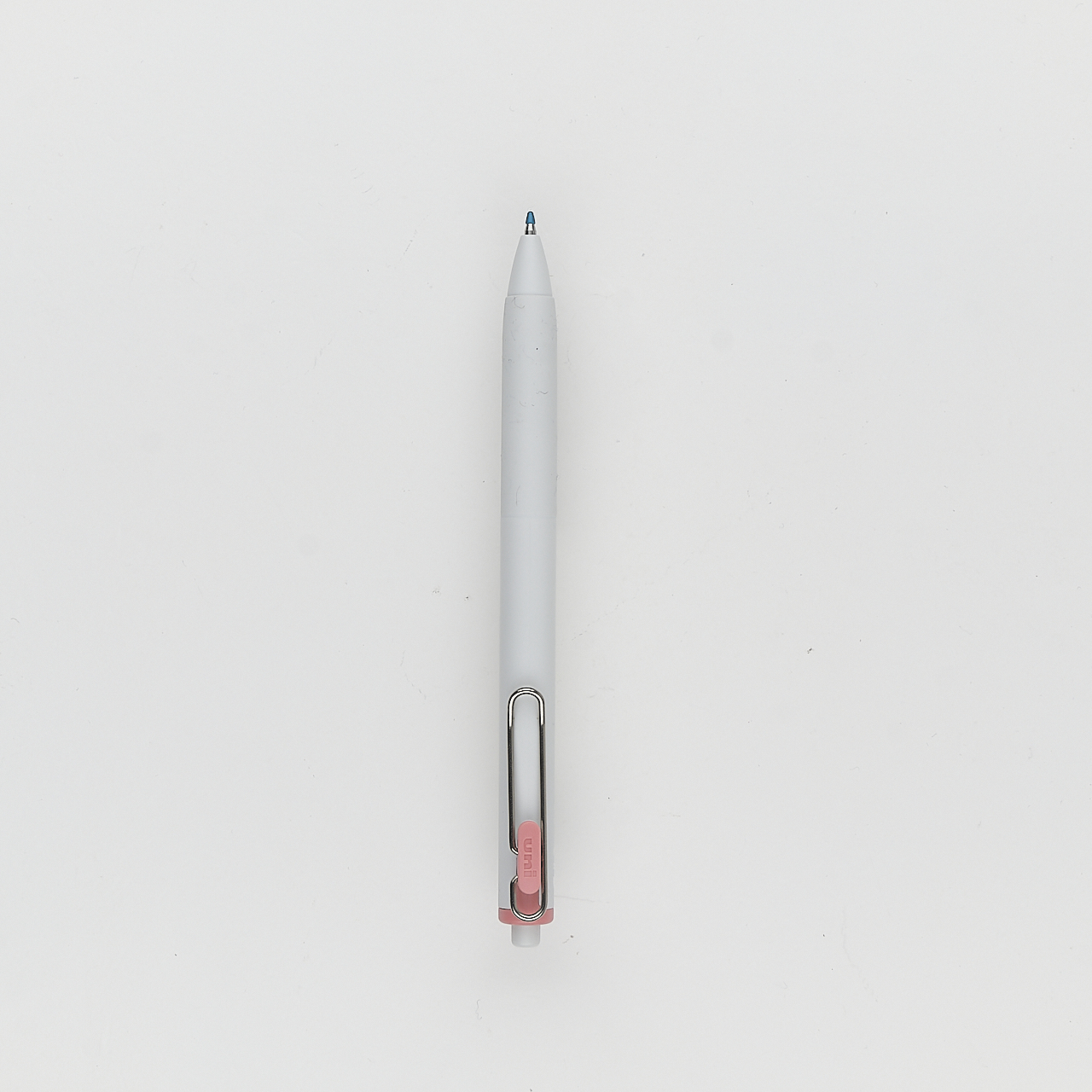 Uni-Ball Gelroller One mohn rot (0.5 mm)