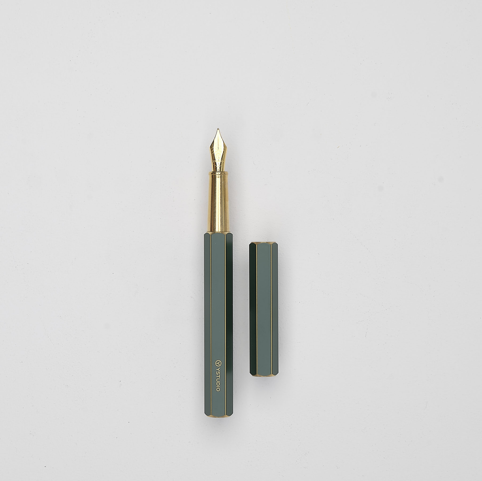 Ystudio Füller Classic Revolve grün