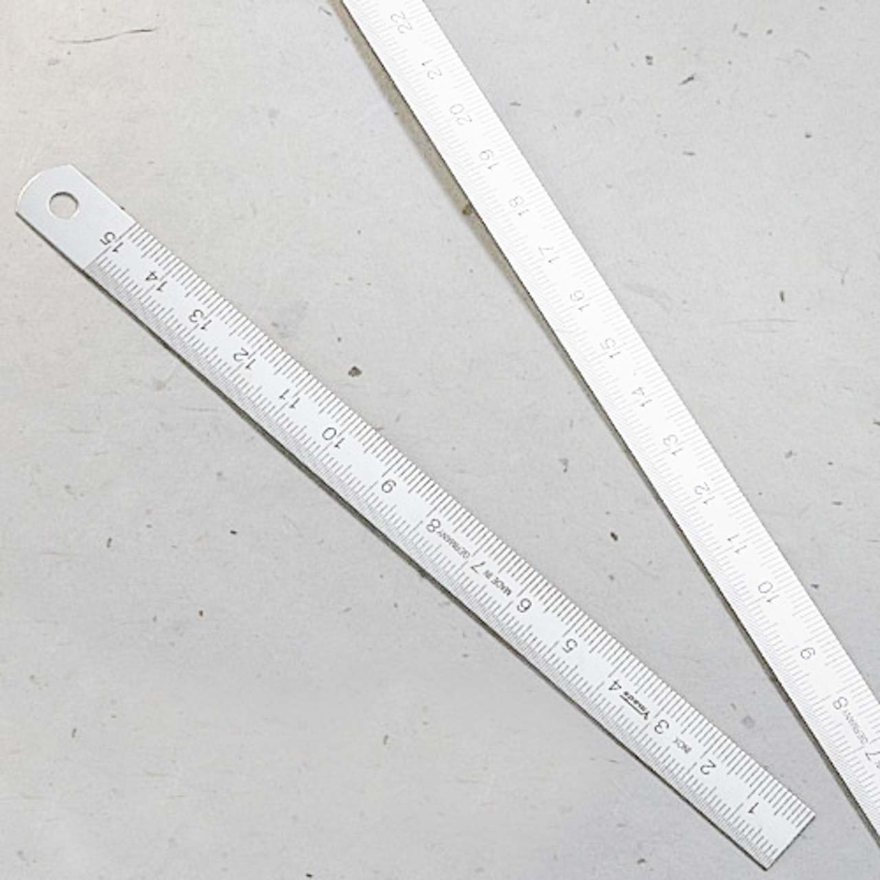 Stahlmaßstab (15 cm)