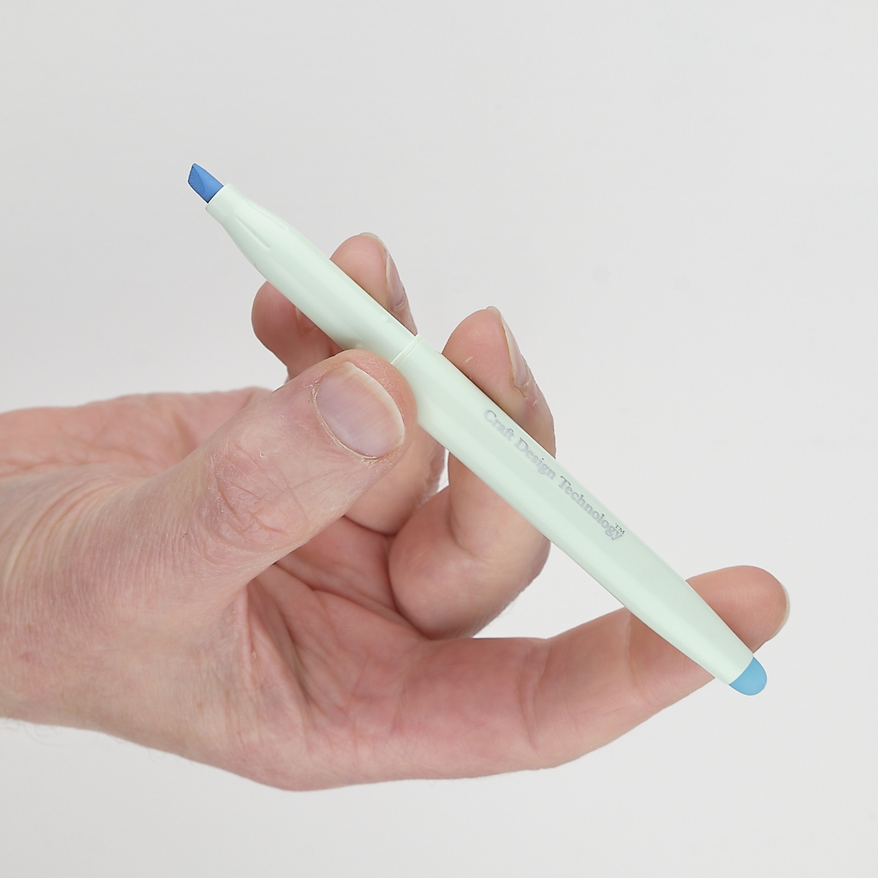 Craft Design Technology Frixion Highlighter blau