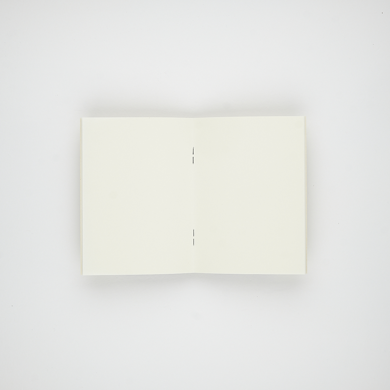 Traveler's Factory Notebook Passport Short Trip blanko creme