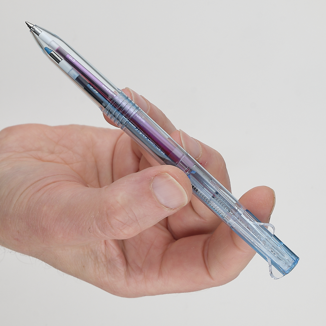 Uni Leerer Multi-Stift für 3 Style Fit Minen transparent hellblau