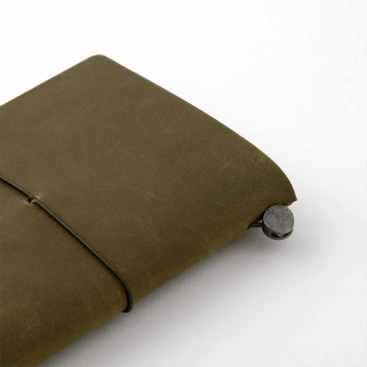 Traveler's Notebook Passport Leder olive